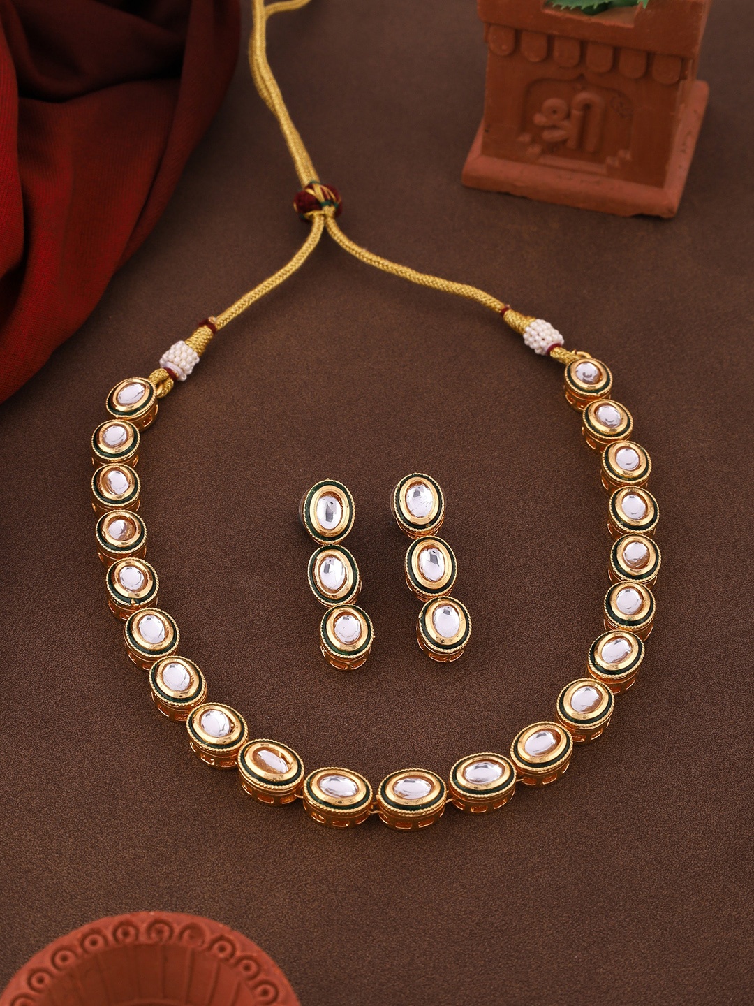 

ROFARWORD Gold-Plated Stone-Studded Jewellery Set