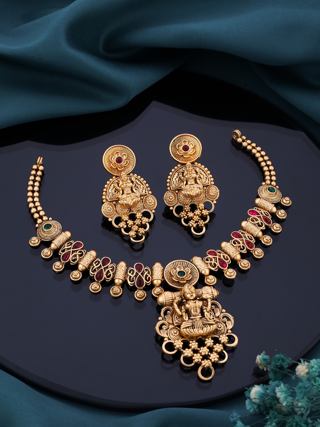 

ROFARWORD Gold-Plated Stone Studded Jewellery Set