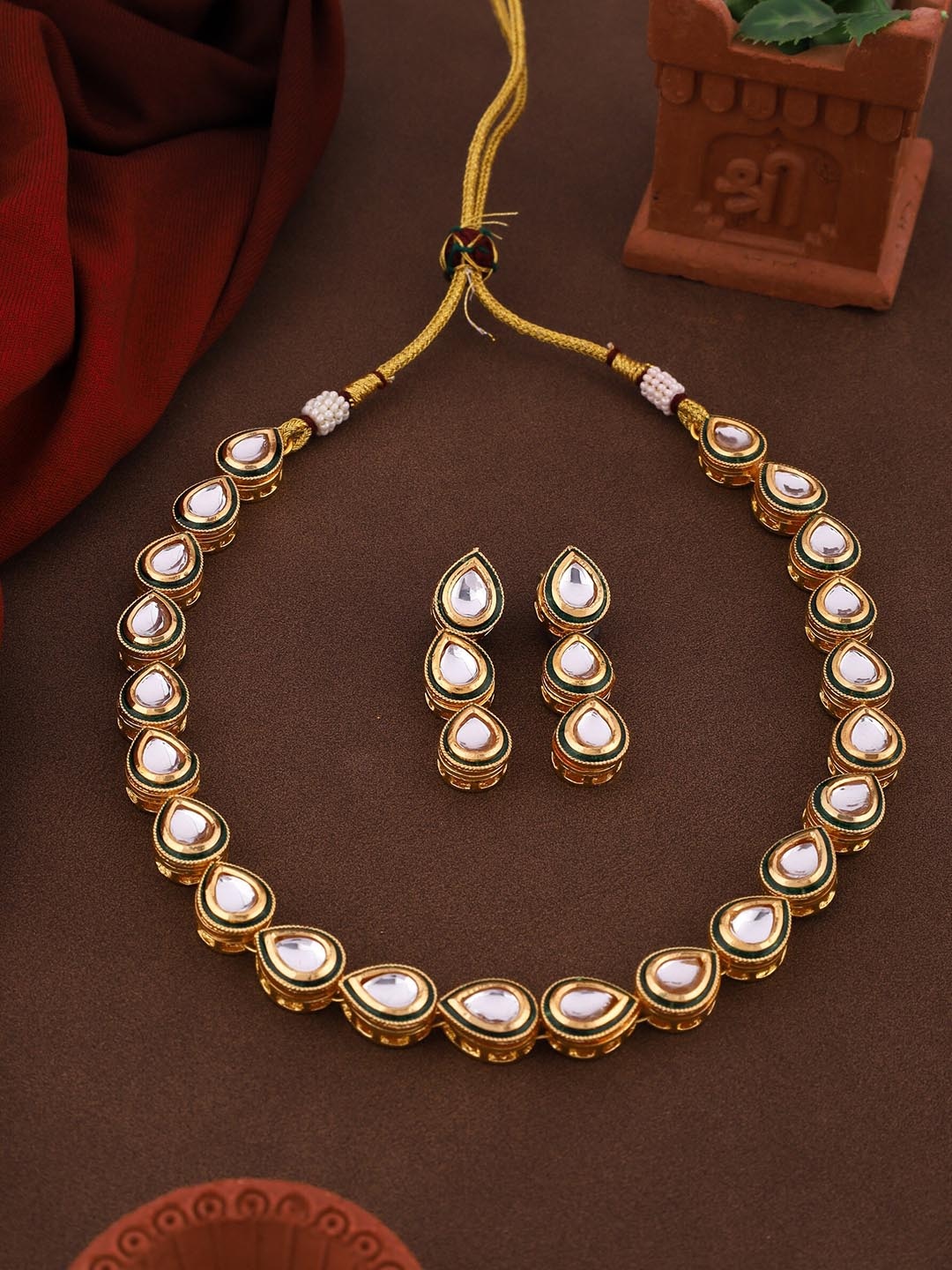 

ROFARWORD Gold-Plated Stone-Studded Jewellery Set