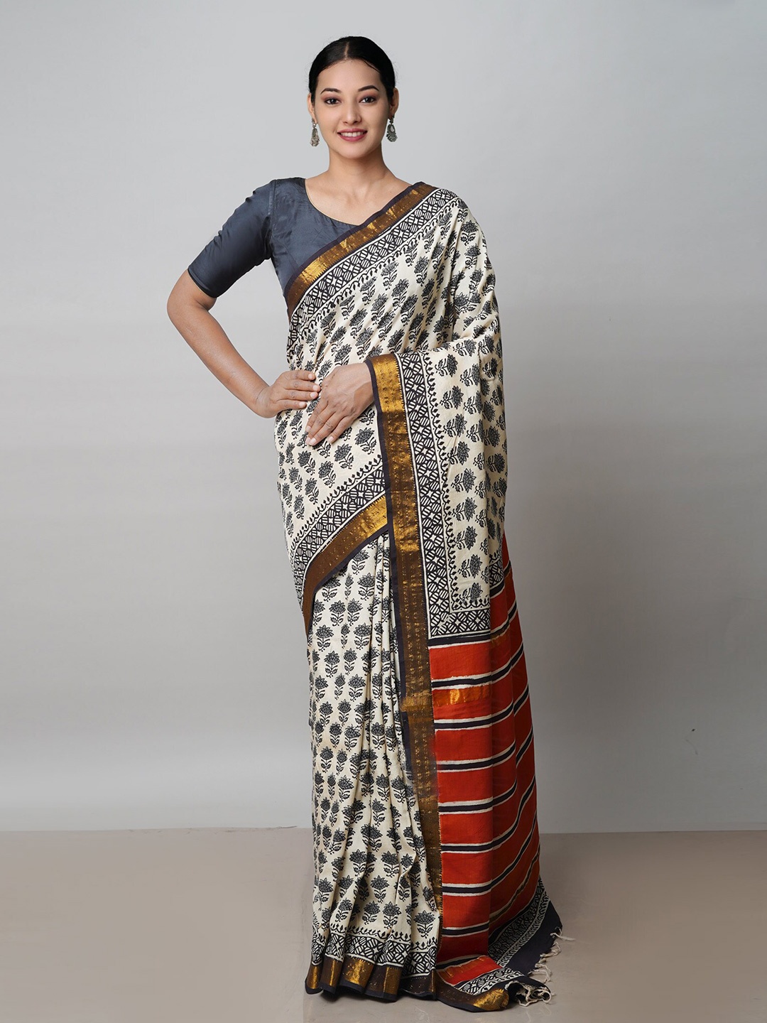

Unnati Silks Floral Printed Zari Chanderi Saree, Beige
