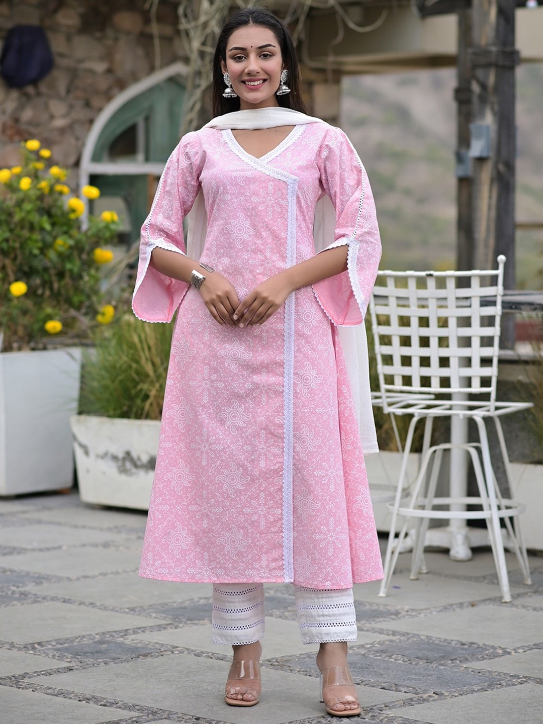 

Hatheli Bandhani Printed Lace Detail Angrakha A-line Cotton Kurta, Pink