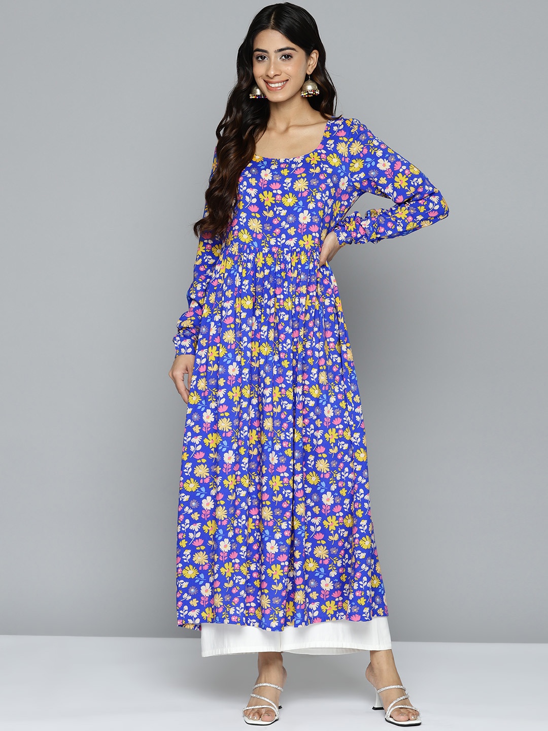 

HERE&NOW Women Floral Printed Kurta, Blue
