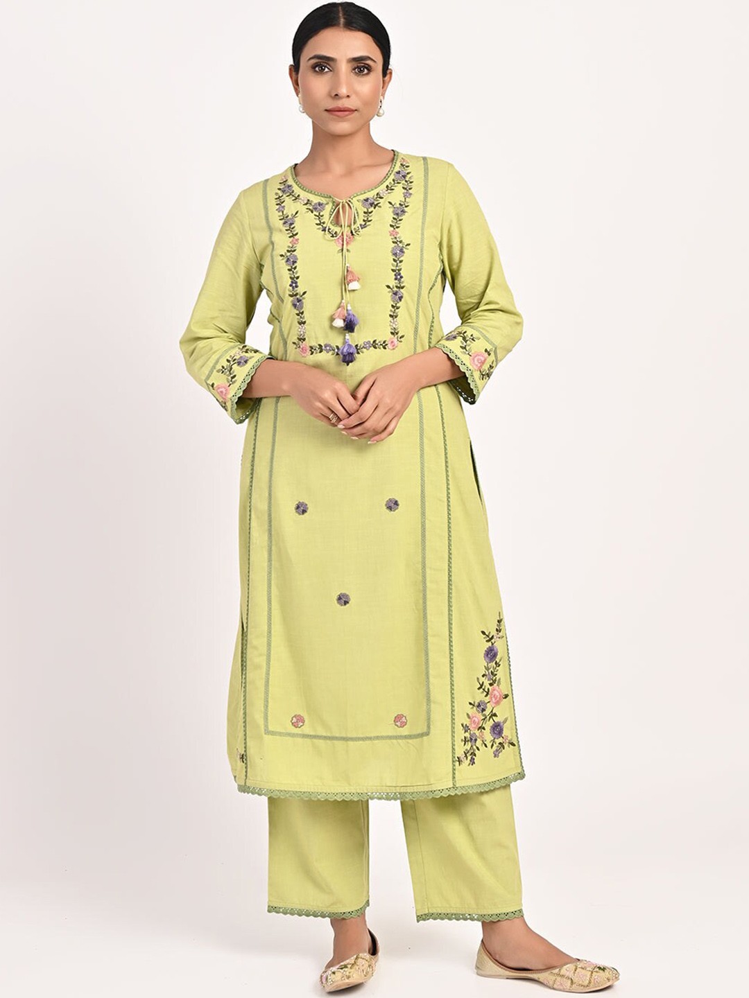 

Lakshita Floral Embroidered Tie Up Neck Sequinned Pure Cotton Kurta With Trousers, Sea green