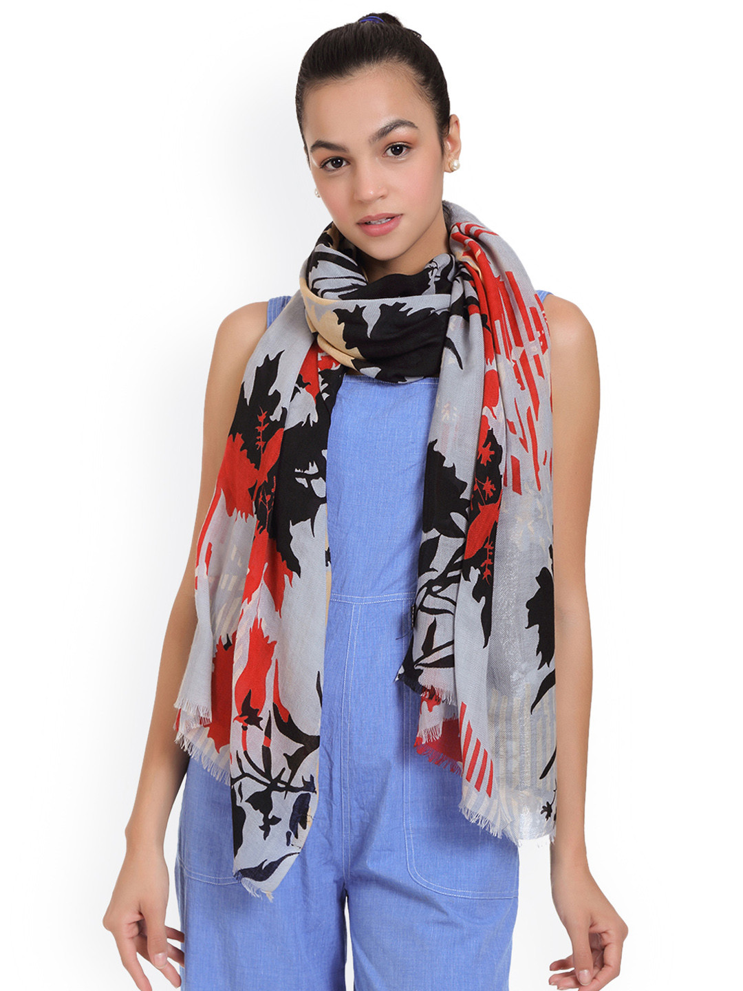 

SHINGORA Grey Floral Print Woollen Shawl