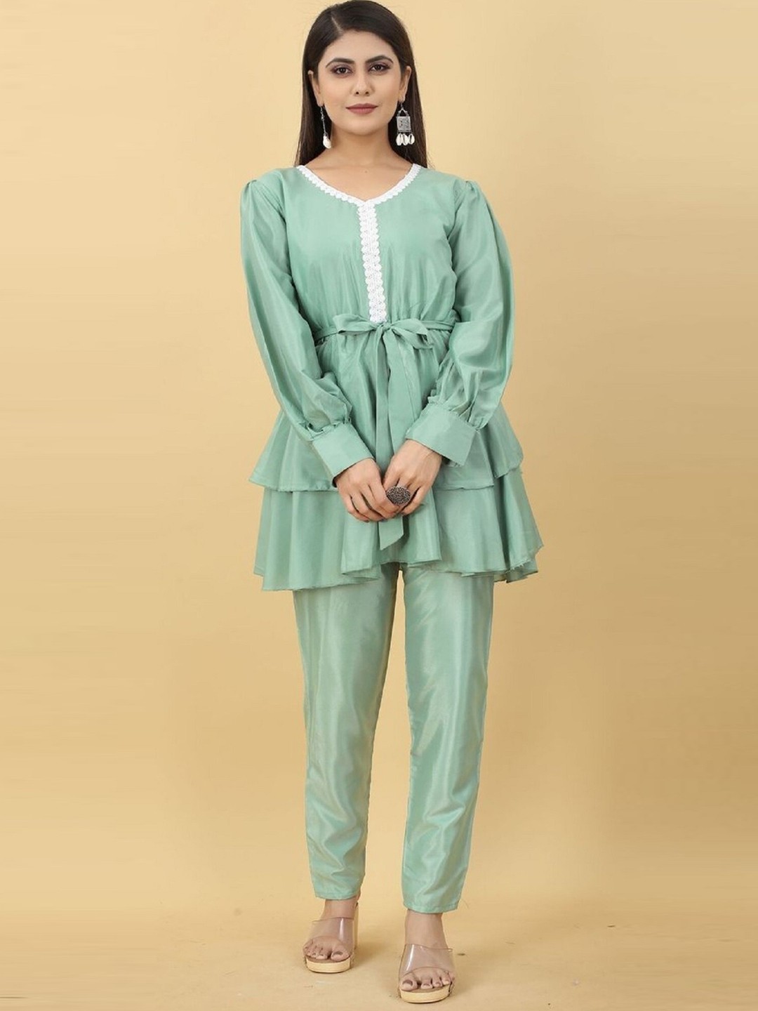 

Fashion Basket Puff Sleeves Layered A-Line Kurta With Trousers, Sea green