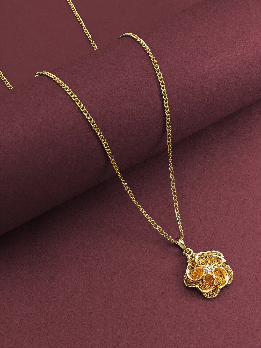 aadita Gold-Plated Stone-Studded Flower Shaped Pendant With Chain