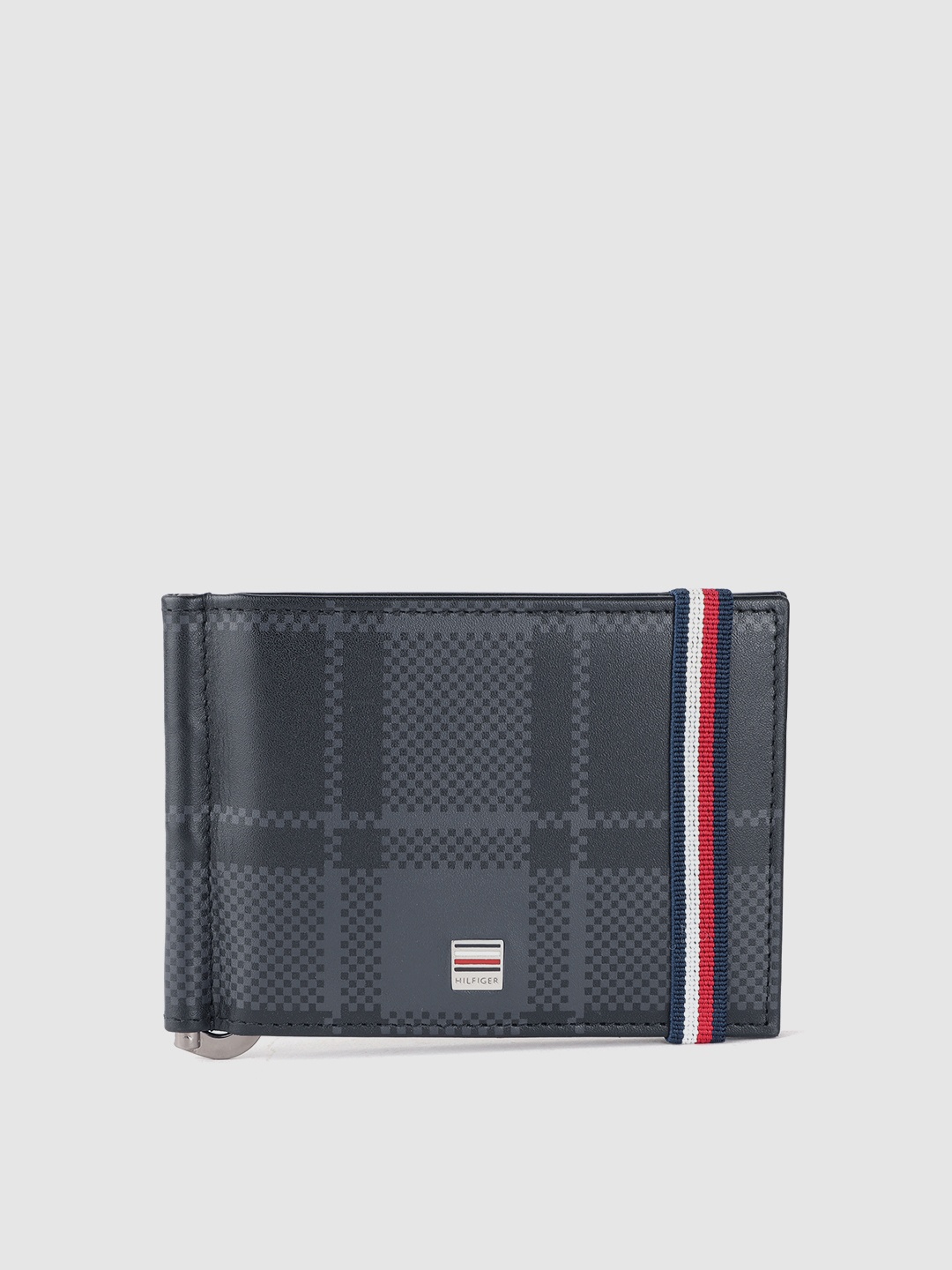 

Tommy Hilfiger Men Checked Applique Leather Money Clip, Black