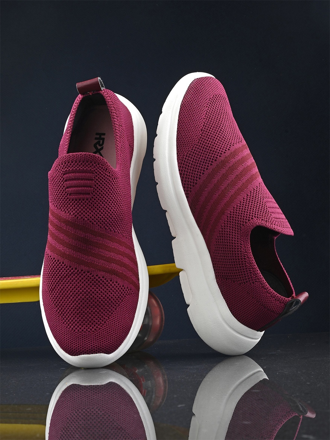

HRX by Hrithik Roshan Women Maroon & White Mesh Memory Foam Non-Marking Walking Shoes