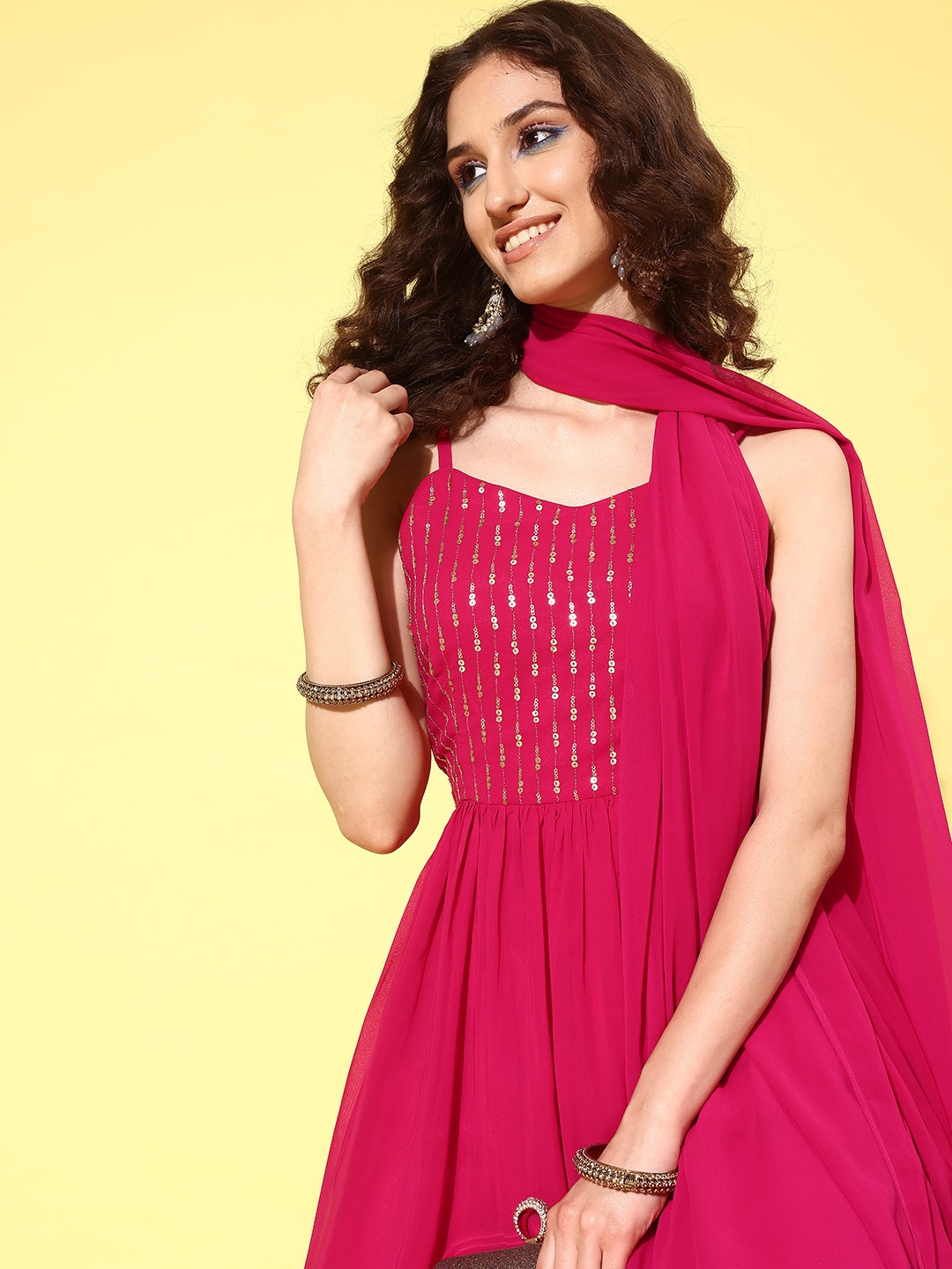 

Inddus Women Zari Sequines Embroidered Kurta with Dupatta, Magenta