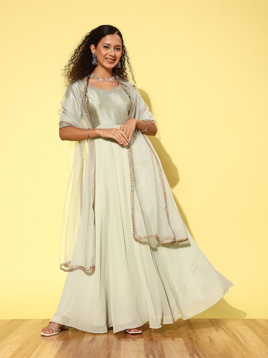 

Inddus Women Colourblocked Georgette Anarkali Kurta, Green