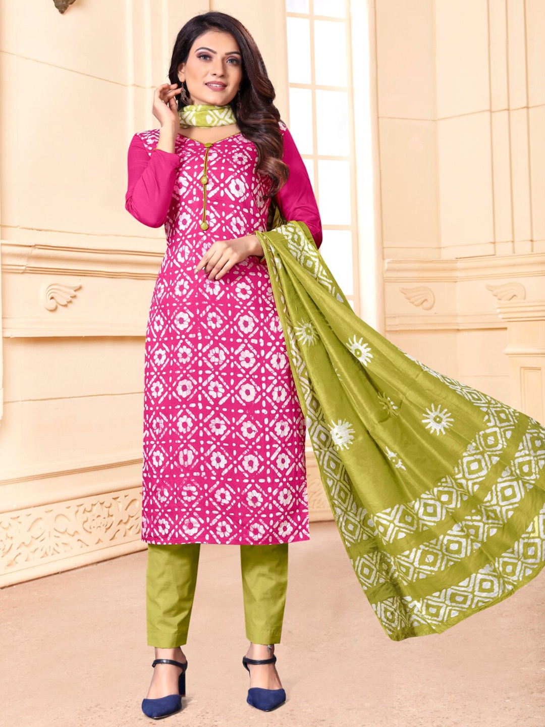

Angroop Printed Unstitched Dress Material, Pink
