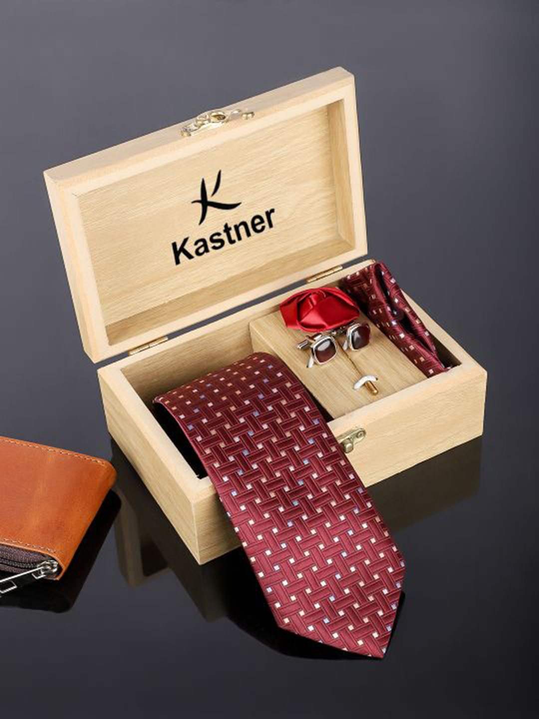 

Kastner Men 4Pcs Printed Accessory Gift Set, Maroon