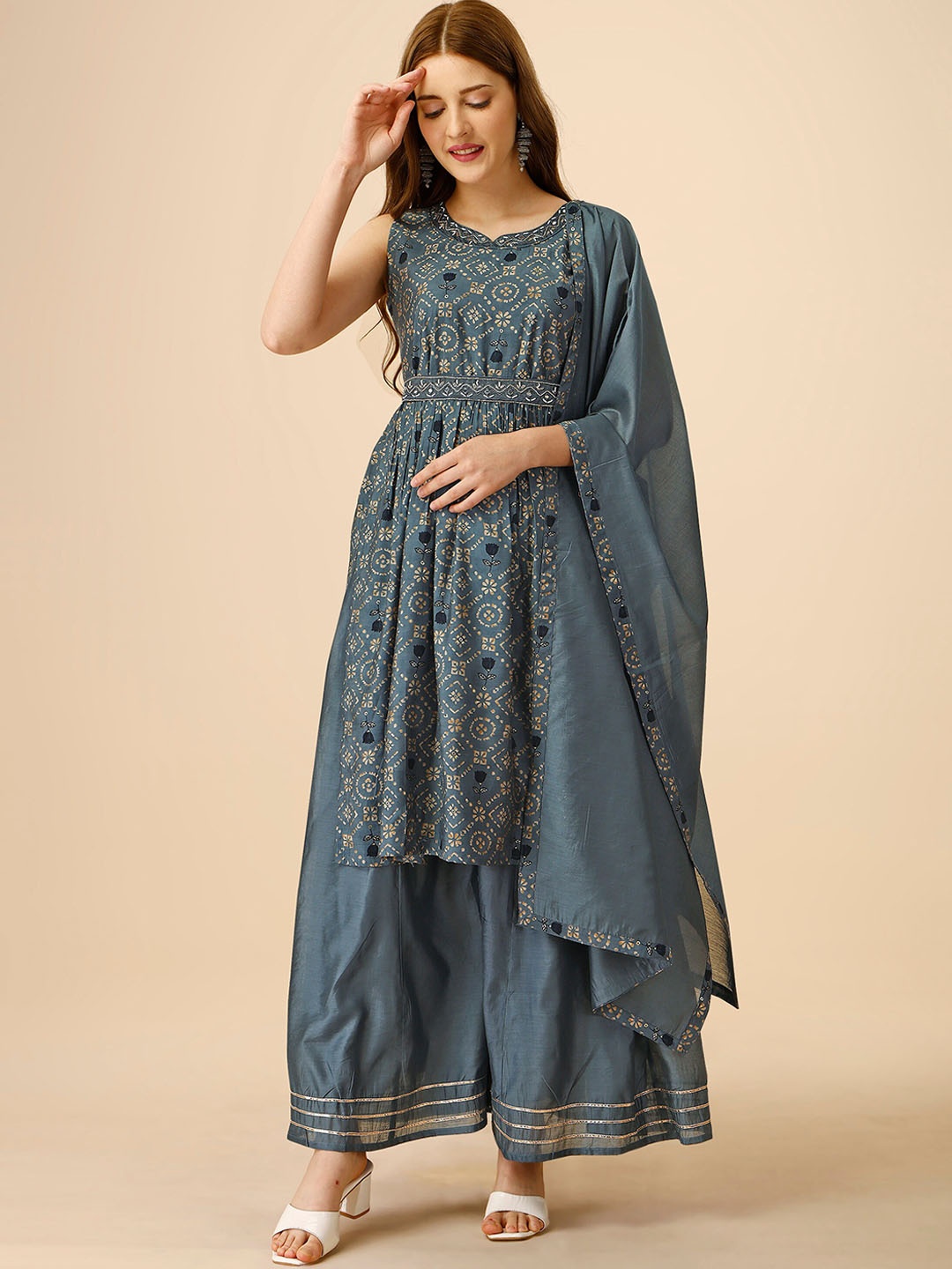 

heemara Ethnic Motifs Printed Mirror Work Kurta with Palazzos & With Dupatta, Grey