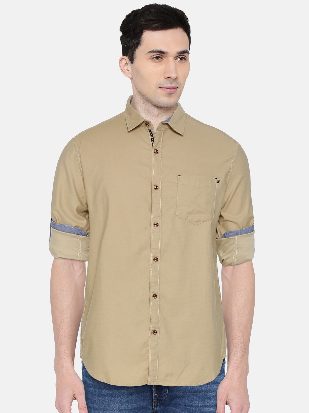 

LOCOMOTIVE Men Beige Slim Fit Solid Casual Shirt
