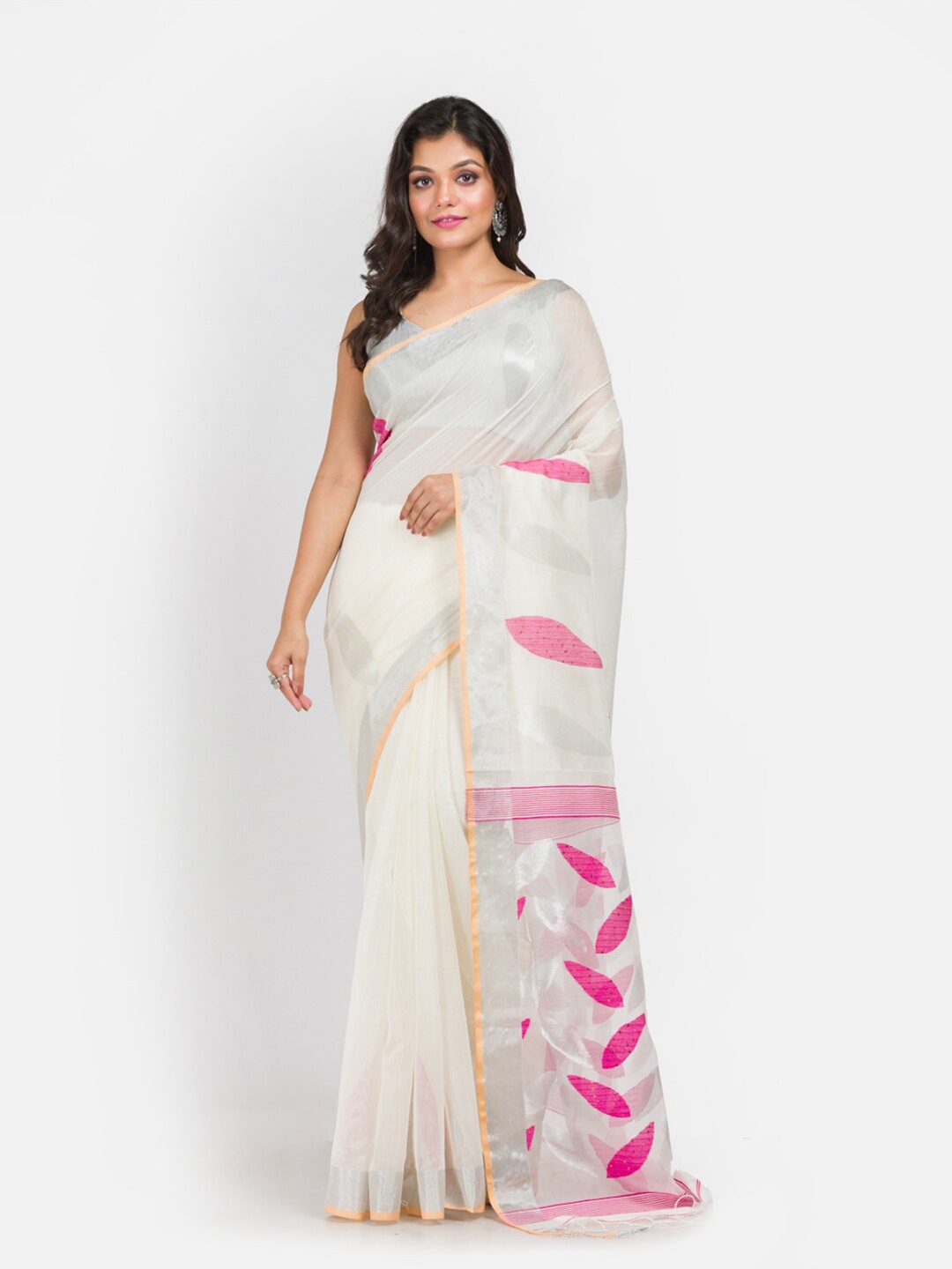 

Aryavart Woven Design Sequinned Jamdani Saree, White