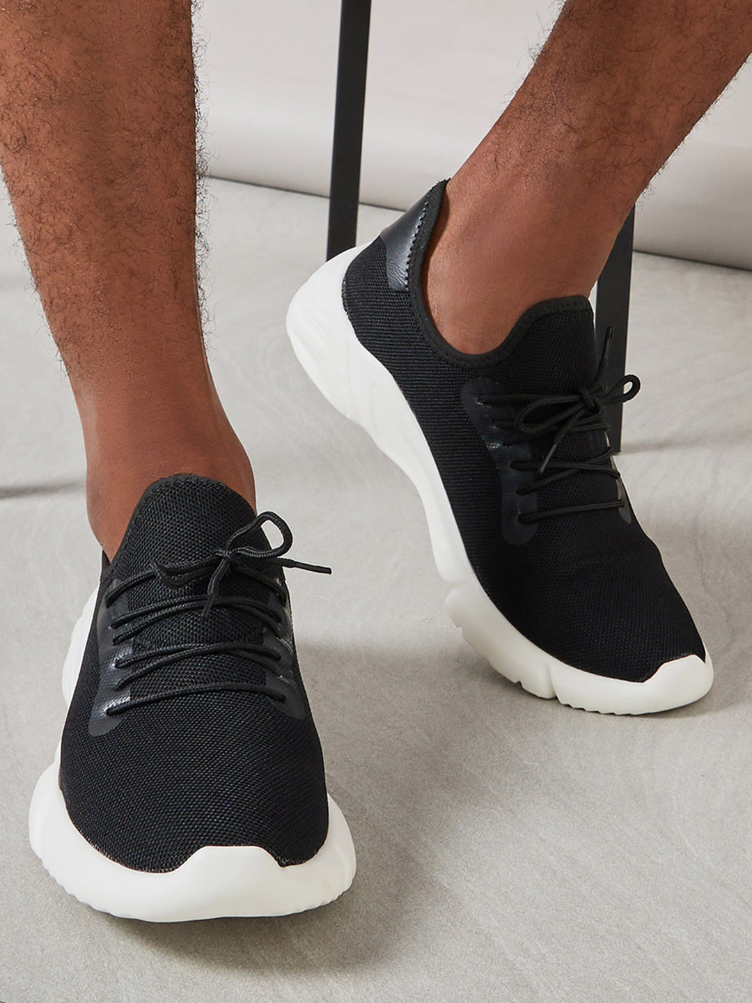 

Styli Men Mesh Upper Lace-Up Sneakers, Black