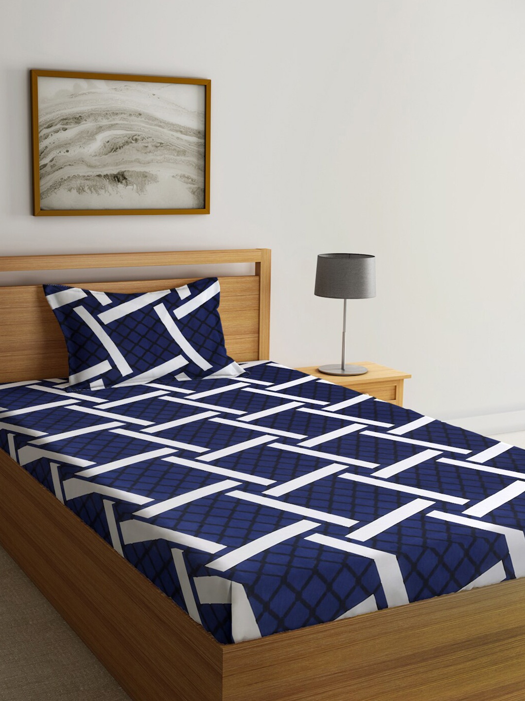 

KLOTTHE Geometric Printed 300 TC Single Bedsheet With 1 Pillow Cover, Multi