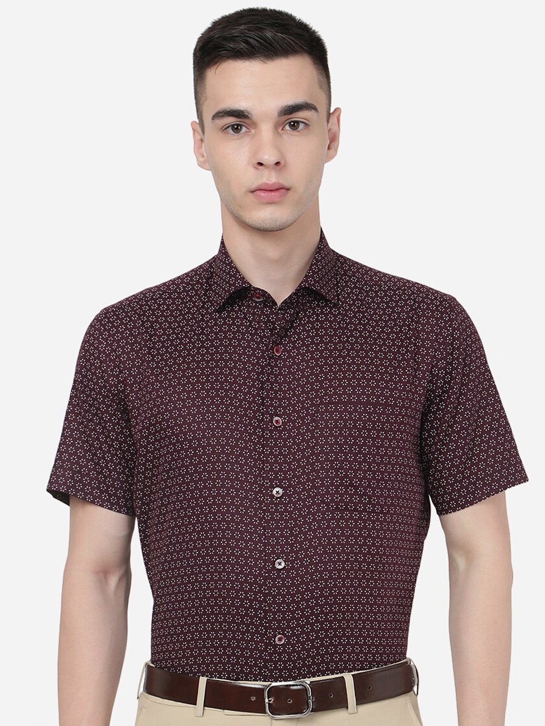 

Greenfibre Floral Printed Regular Fit Formal Shirt, Maroon