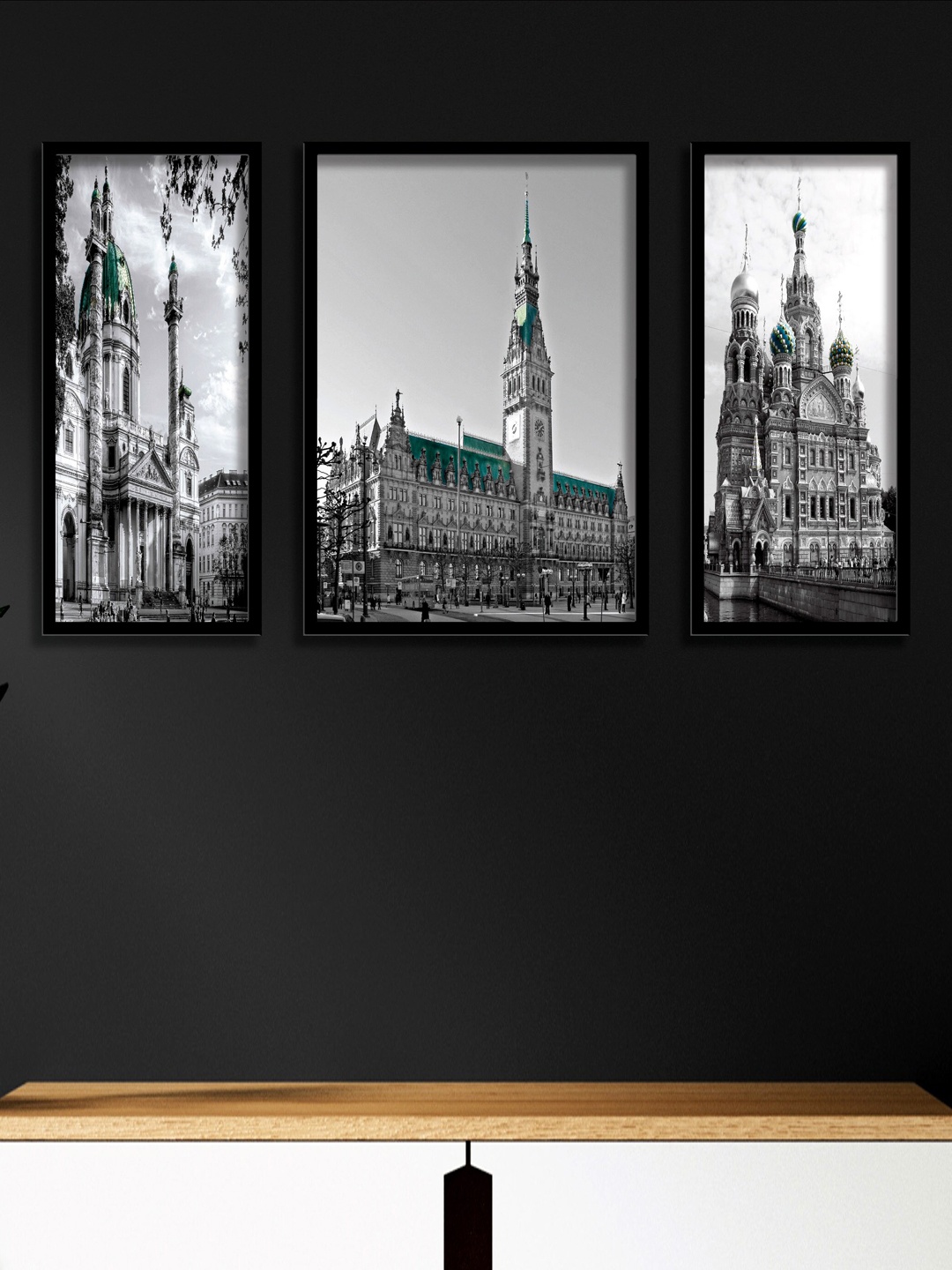 

SAF Grey & Green 3 Pieces Buildings Painting UV Coating Wall Arts