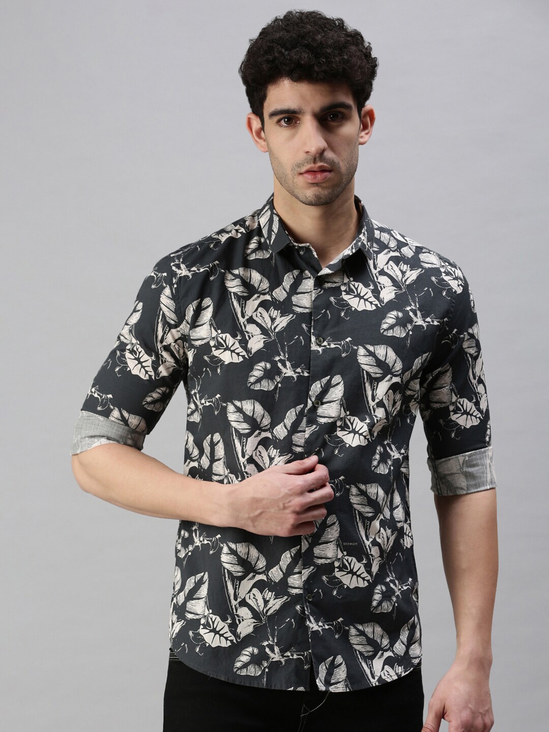 

SHOWOFF Premium Floral Printed Casual Shirt, Grey