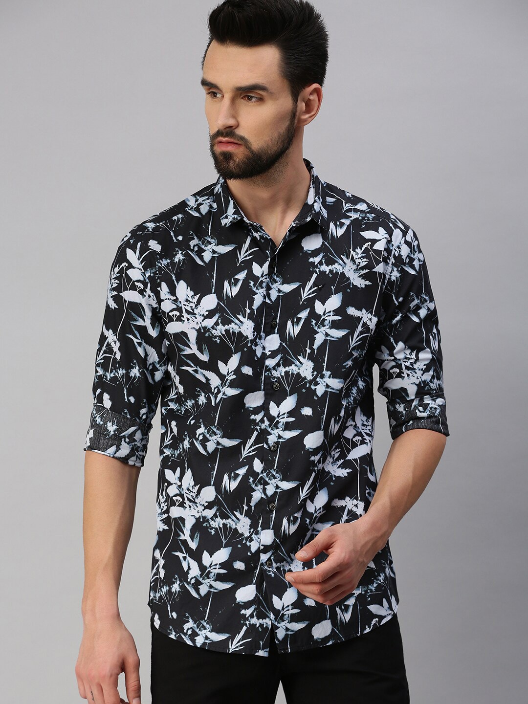 

SHOWOFF Comfort Floral Printed Casual Shirt, Navy blue