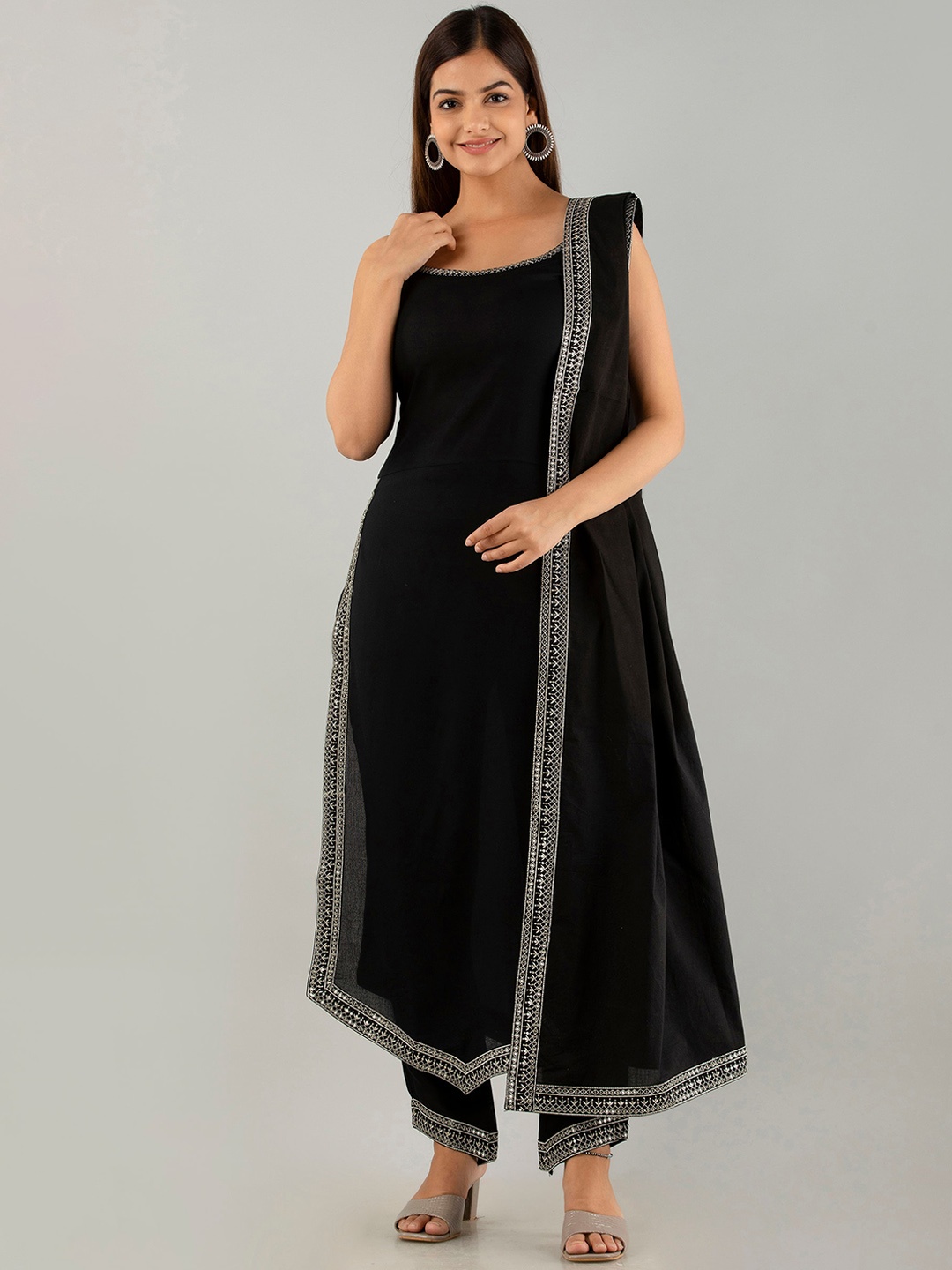 

KALINI Shoulder Straps Embellished Beads and Stones Kurta with Pyjamas & With Dupatta, Black