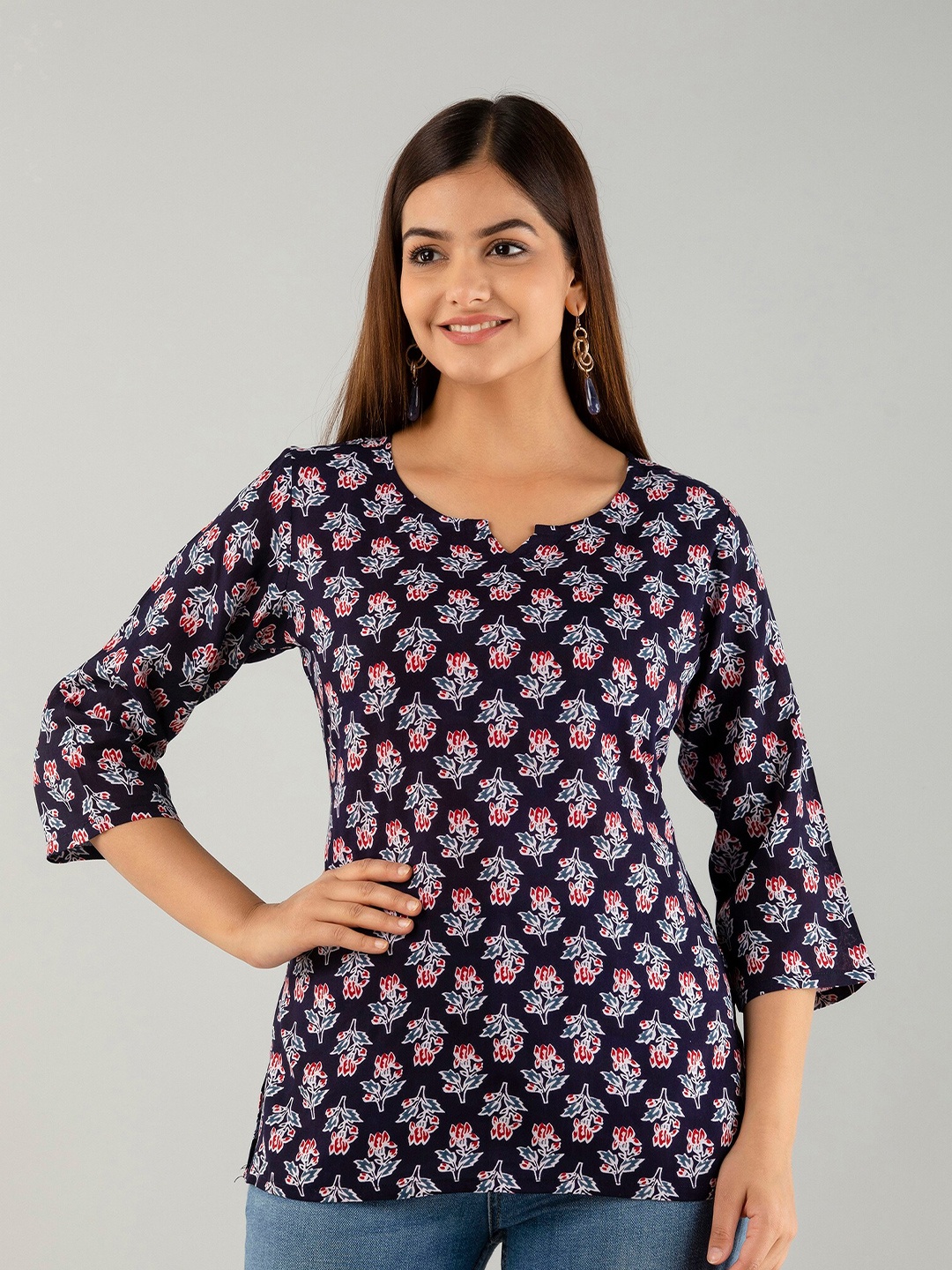 

KALINI Round Neck Ethnic Motifs Printed Kurti, Blue