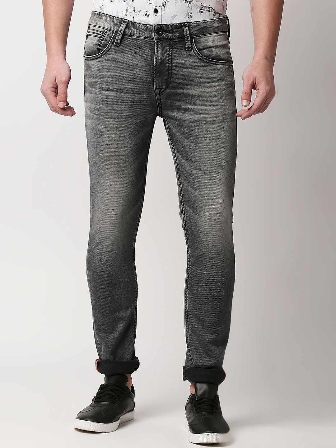 

Killer Men Mid-Rise Slim Fit Clean Look Light Fade Clean Look Jeans, Black