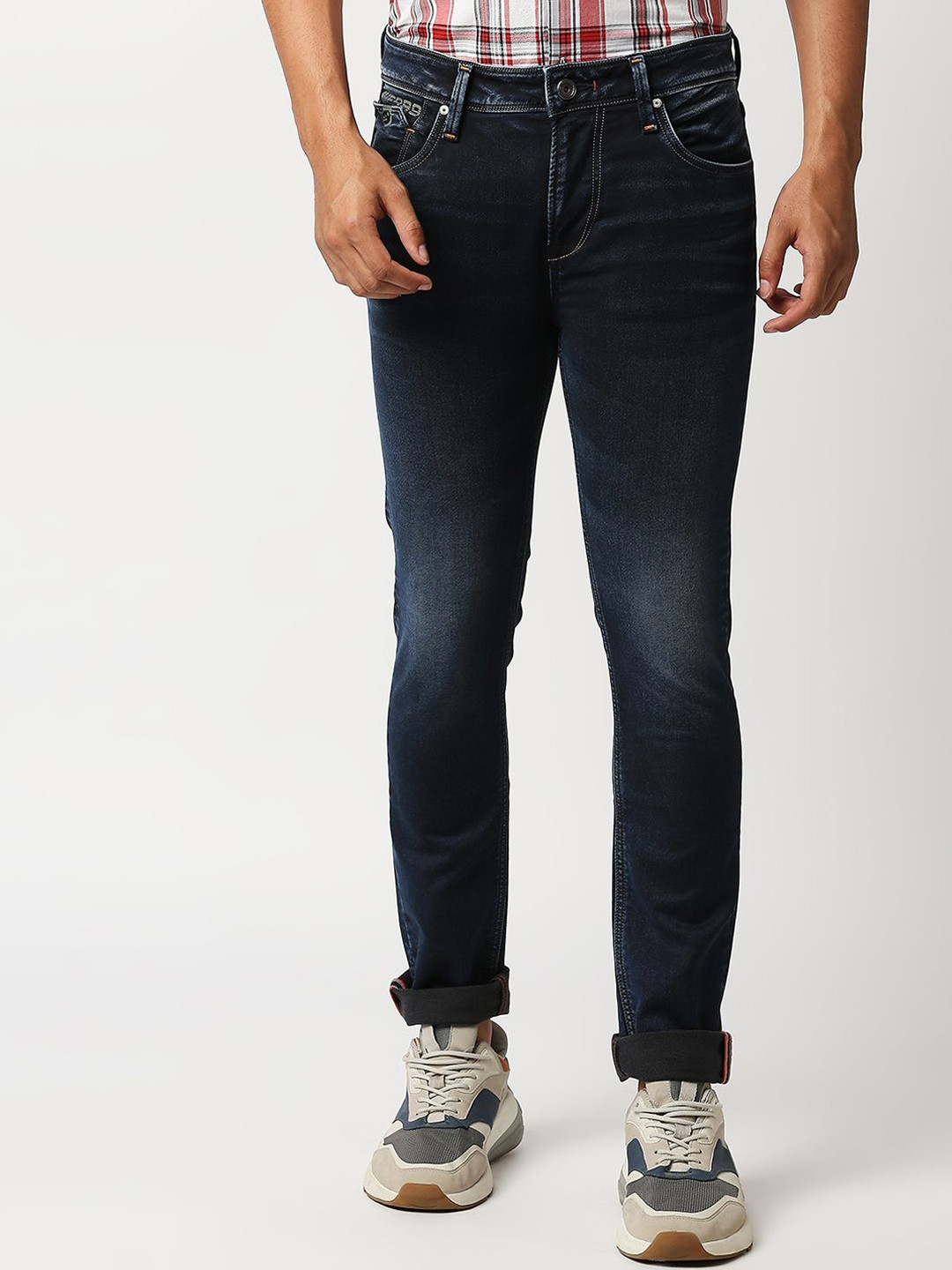 

Killer Men Slim Fit Light Fade Cotton Clean Look Jeans, Blue