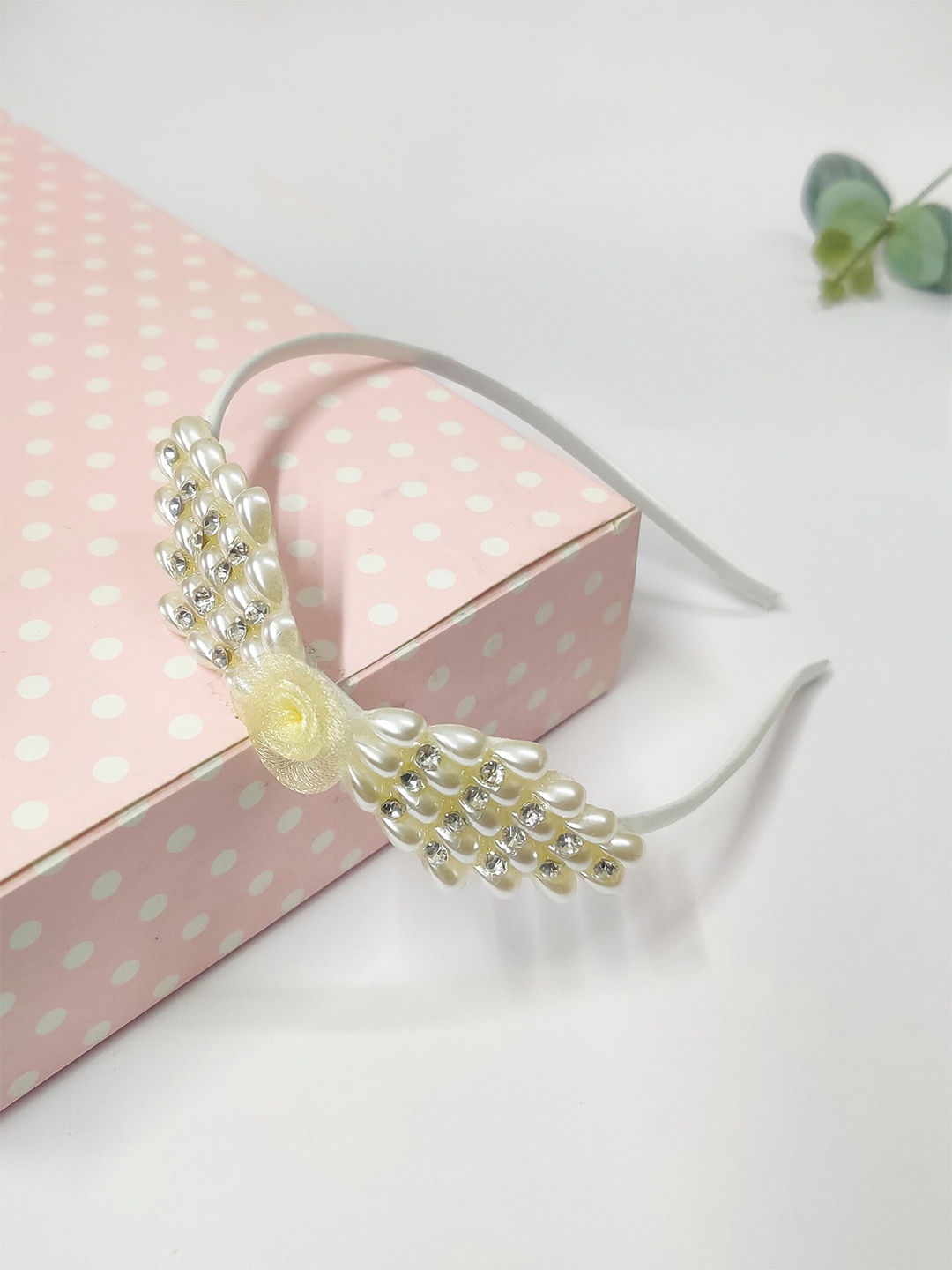 

The Magic Wand Girls Beaded Embellished Hairband, Off white