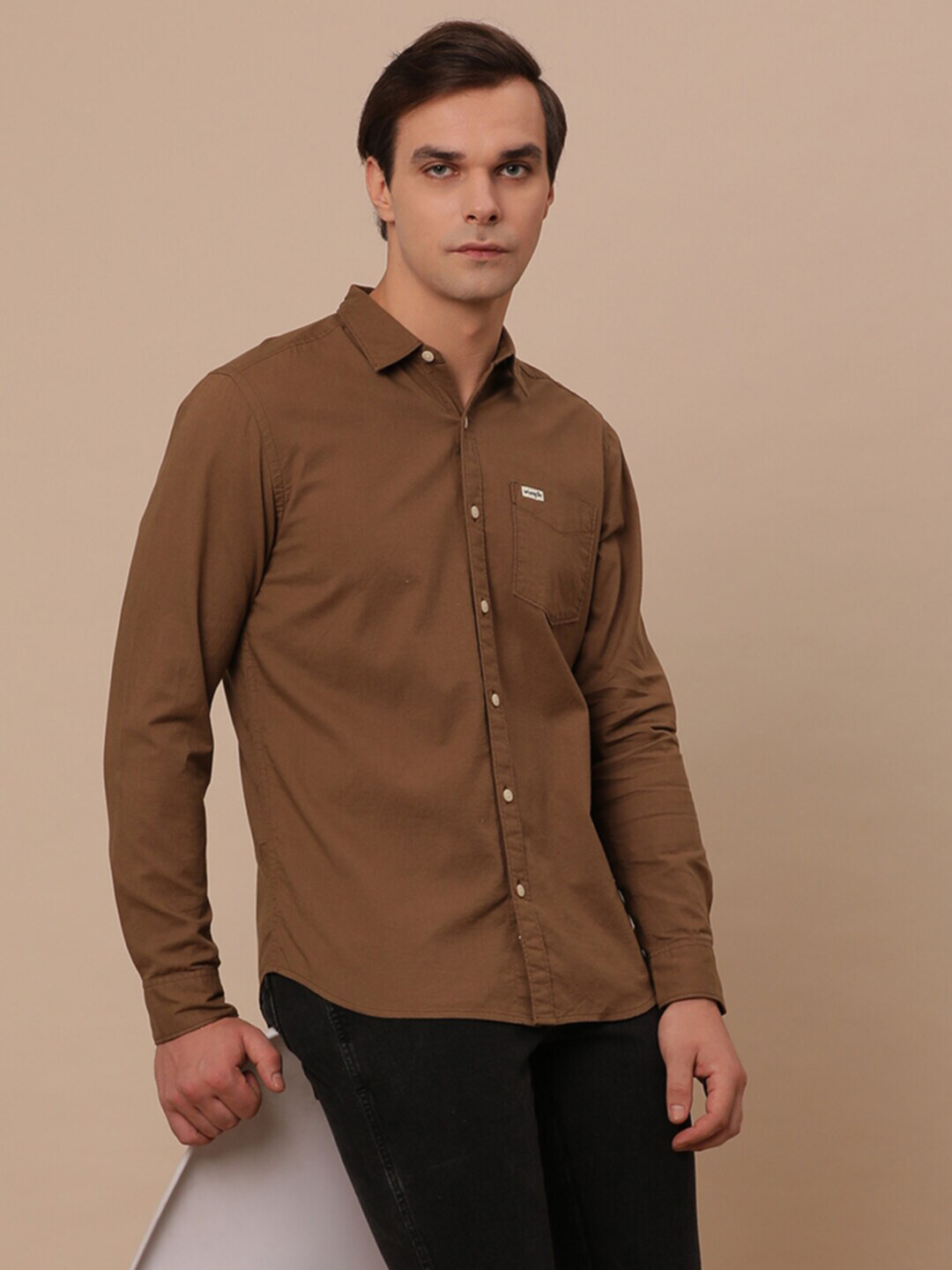 

Wrangler Spread Collar Casual Shirt, Brown