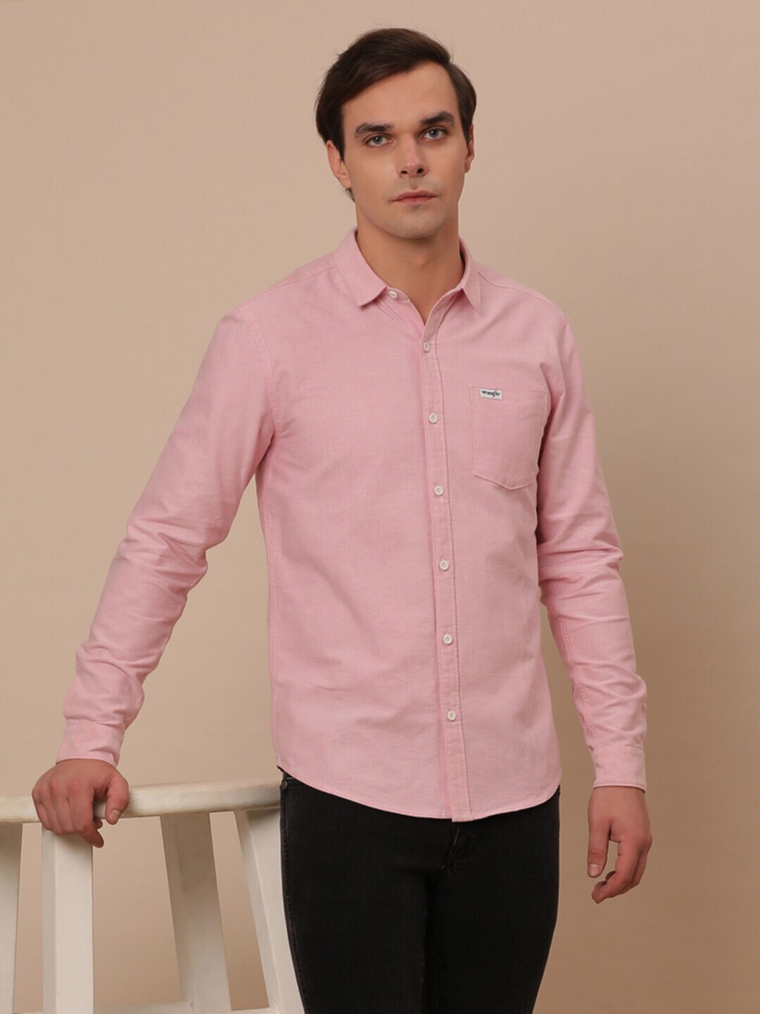 

Wrangler Spread Collar Cotton Casual Shirt, Pink