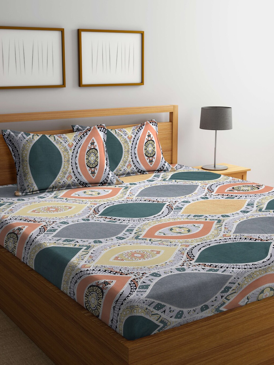 

FABINALIV Green & Peach-Coloured Ethnic Print 300 TC King Size Bedsheet & 2 Pillow Covers