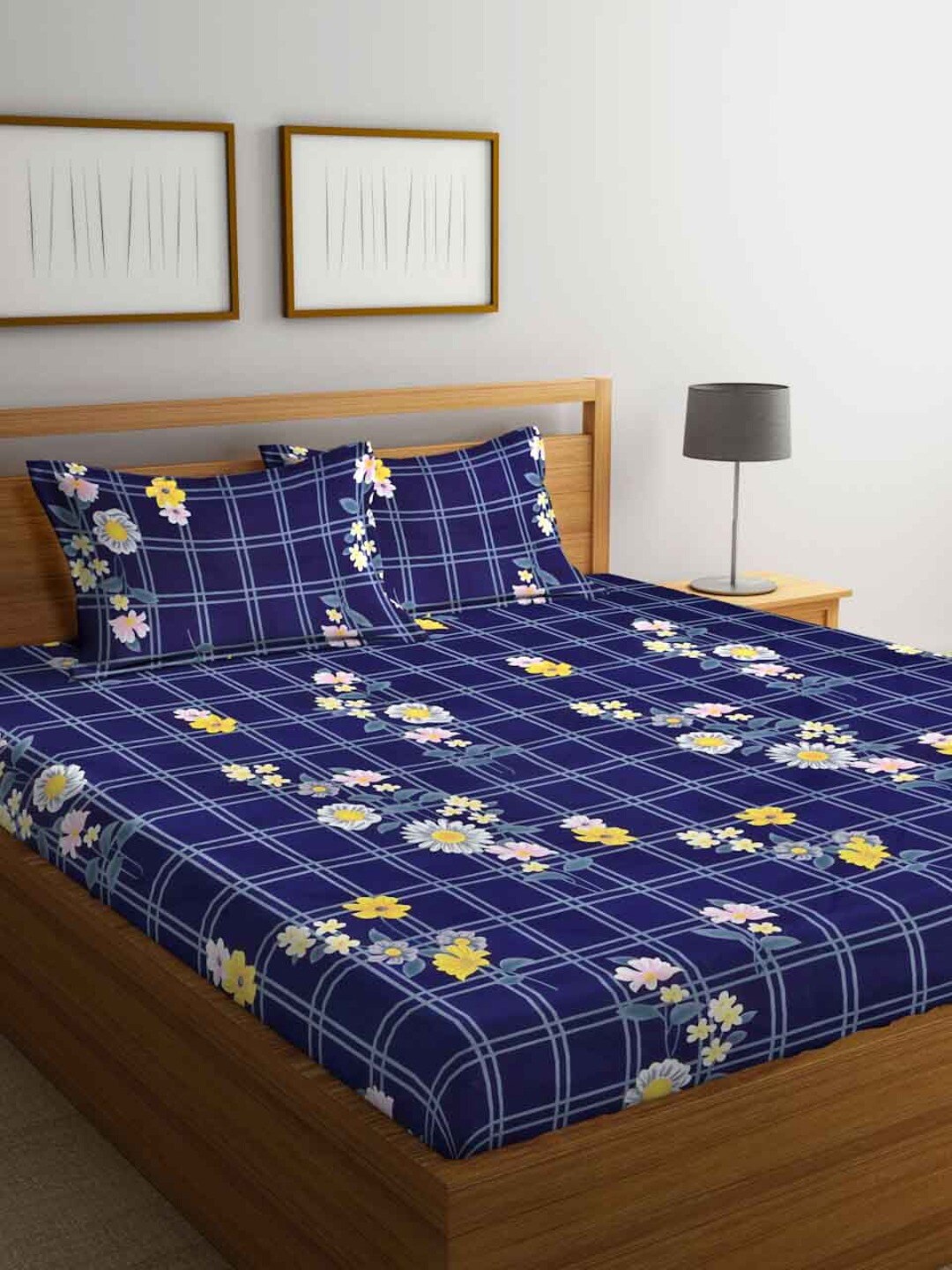 

FABINALIV Blue & White Floral 300 TC King Bedsheet With 2 Pillow Covers