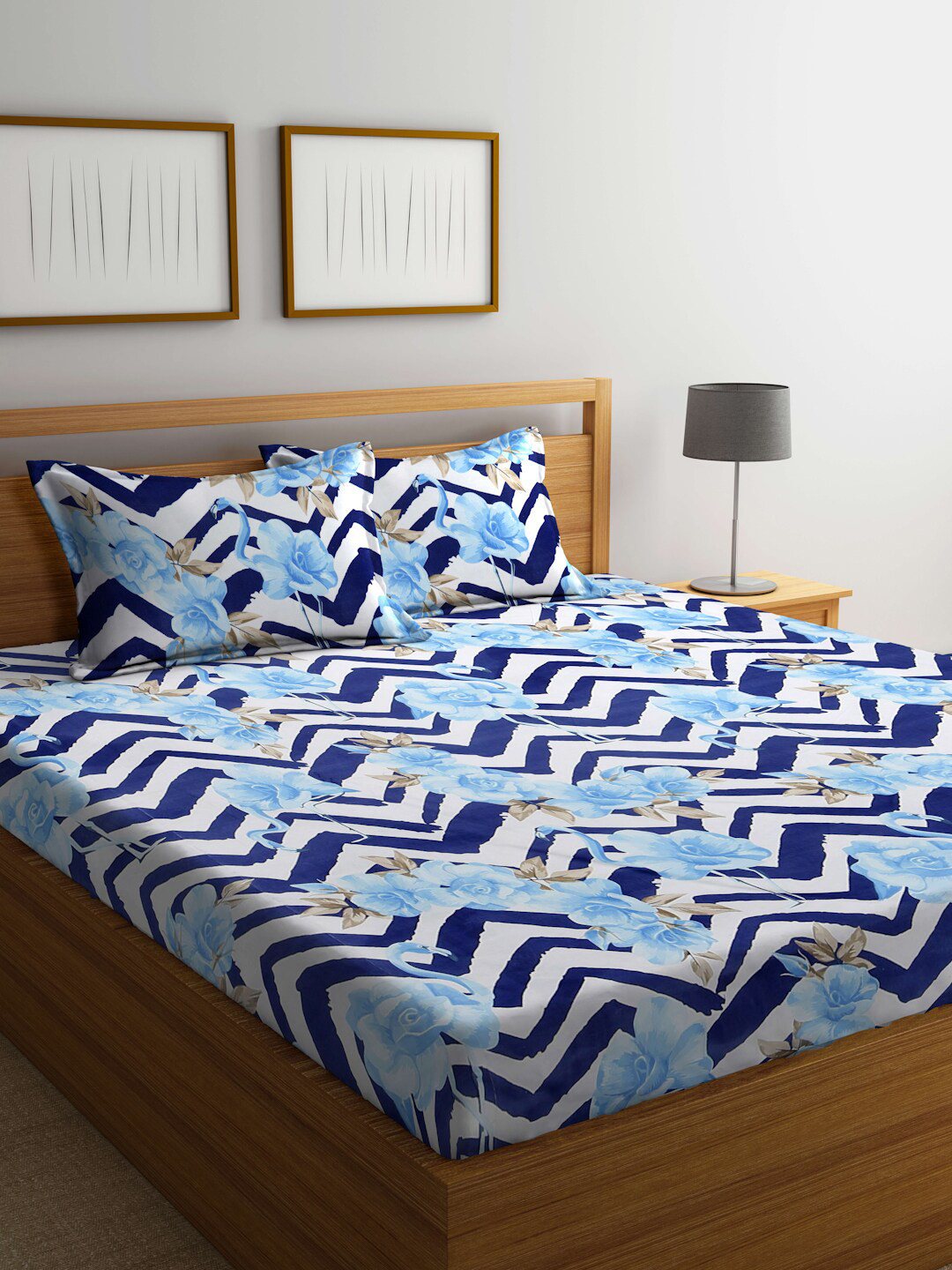 

FABINALIV Blue & White Floral Printed 300 TC King Bedsheet & 2 Pillow Covers