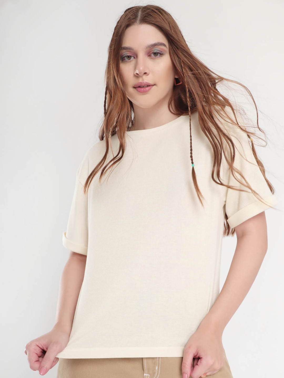 

NOBERO Round Neck Drop-Shoulder Sleeves Cotton T-shirt, Cream