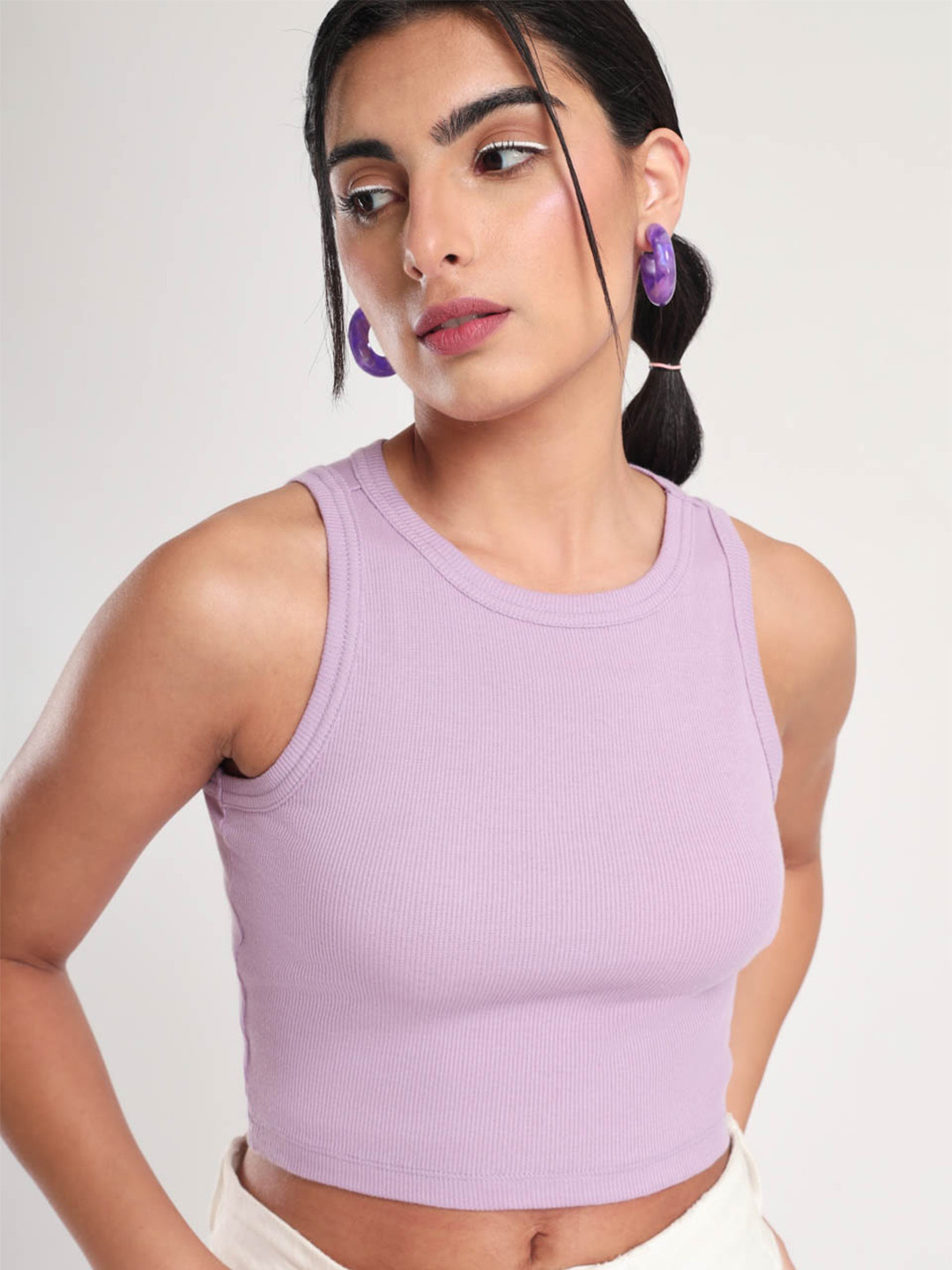 

NOBERO Sleeveless Cotton Fitted Crop Top, Purple