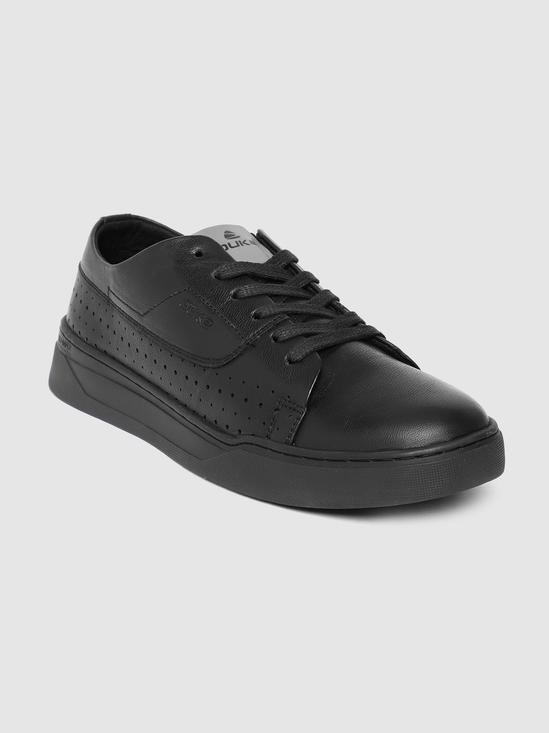 

Duke Men Sneakers with Perforation Detail, Black