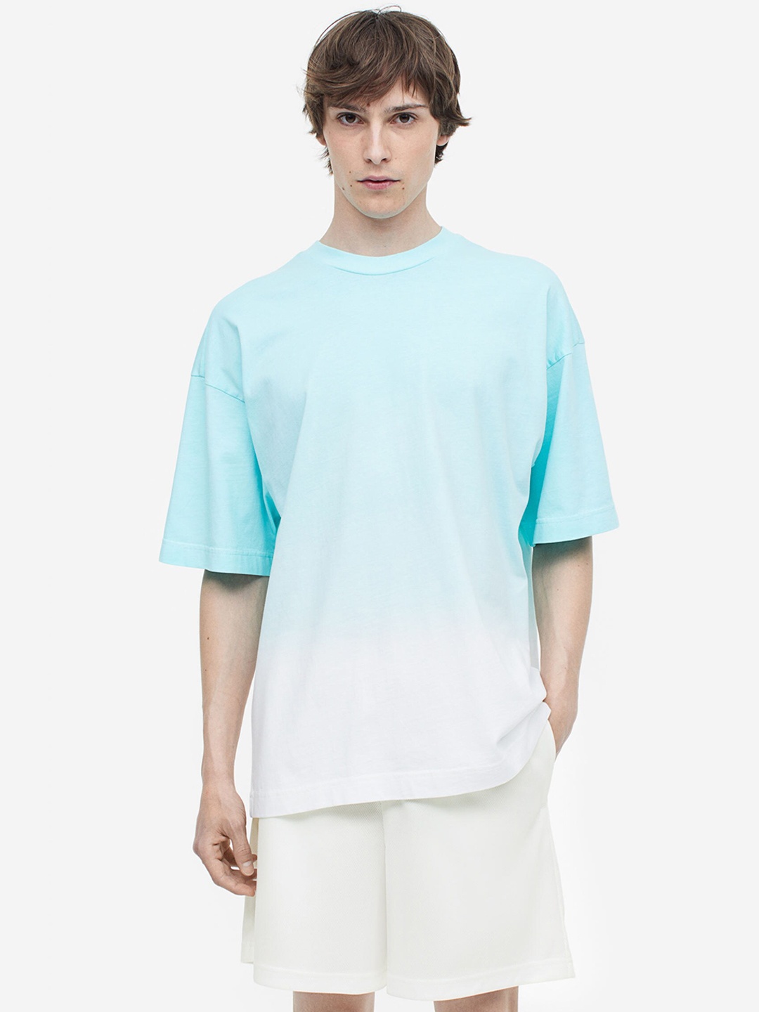 

H&M Men Relaxed Fit Mesh Shorts, White