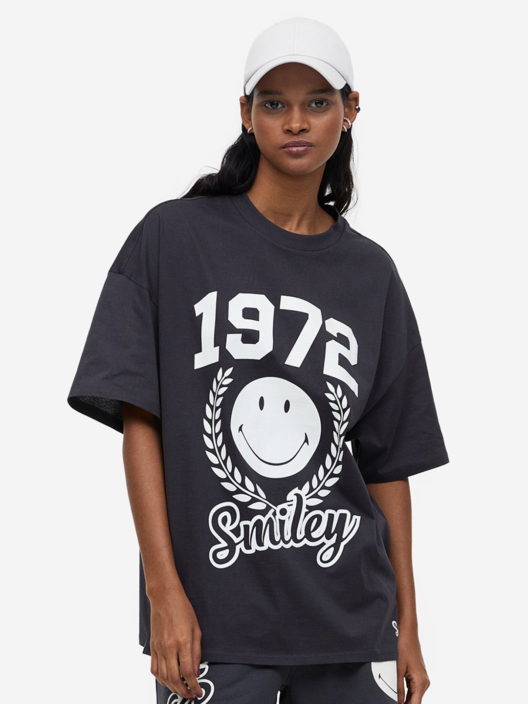 

H&M Oversized Printed Pure Cotton T-shirt, Black