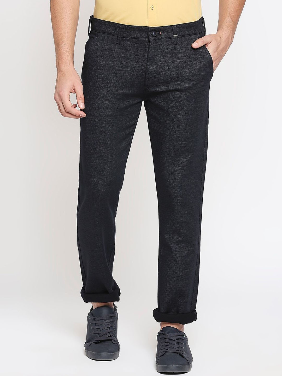 

Killer Men Textured Self Design Slim Fit Reversible Cotton Chinos, Navy blue