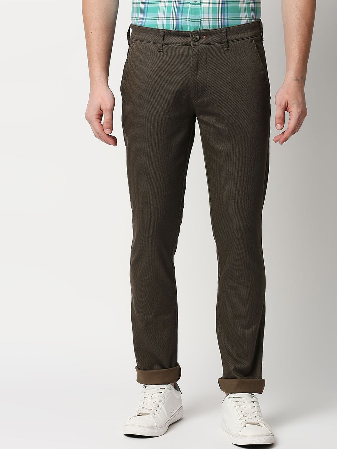 

Killer Men Textured Self Design Slim Fit Reversible Cotton Chinos, Olive