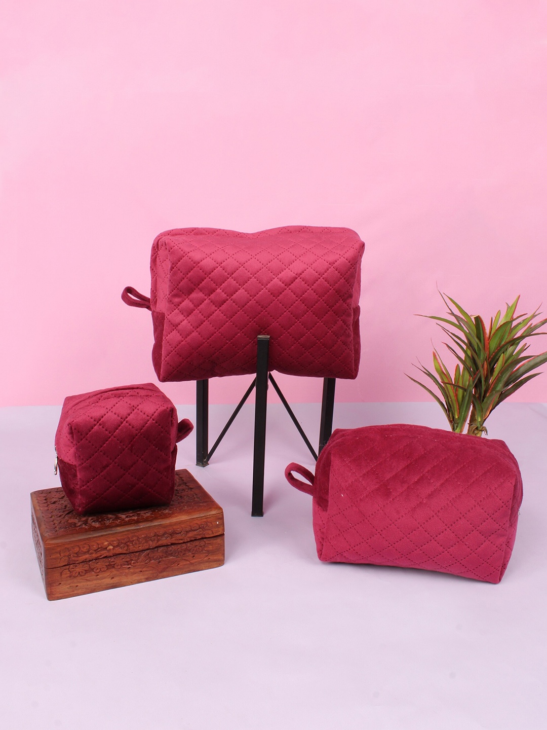 

STITCHNEST Set Of 3 Textured Velvet Pouches, Maroon