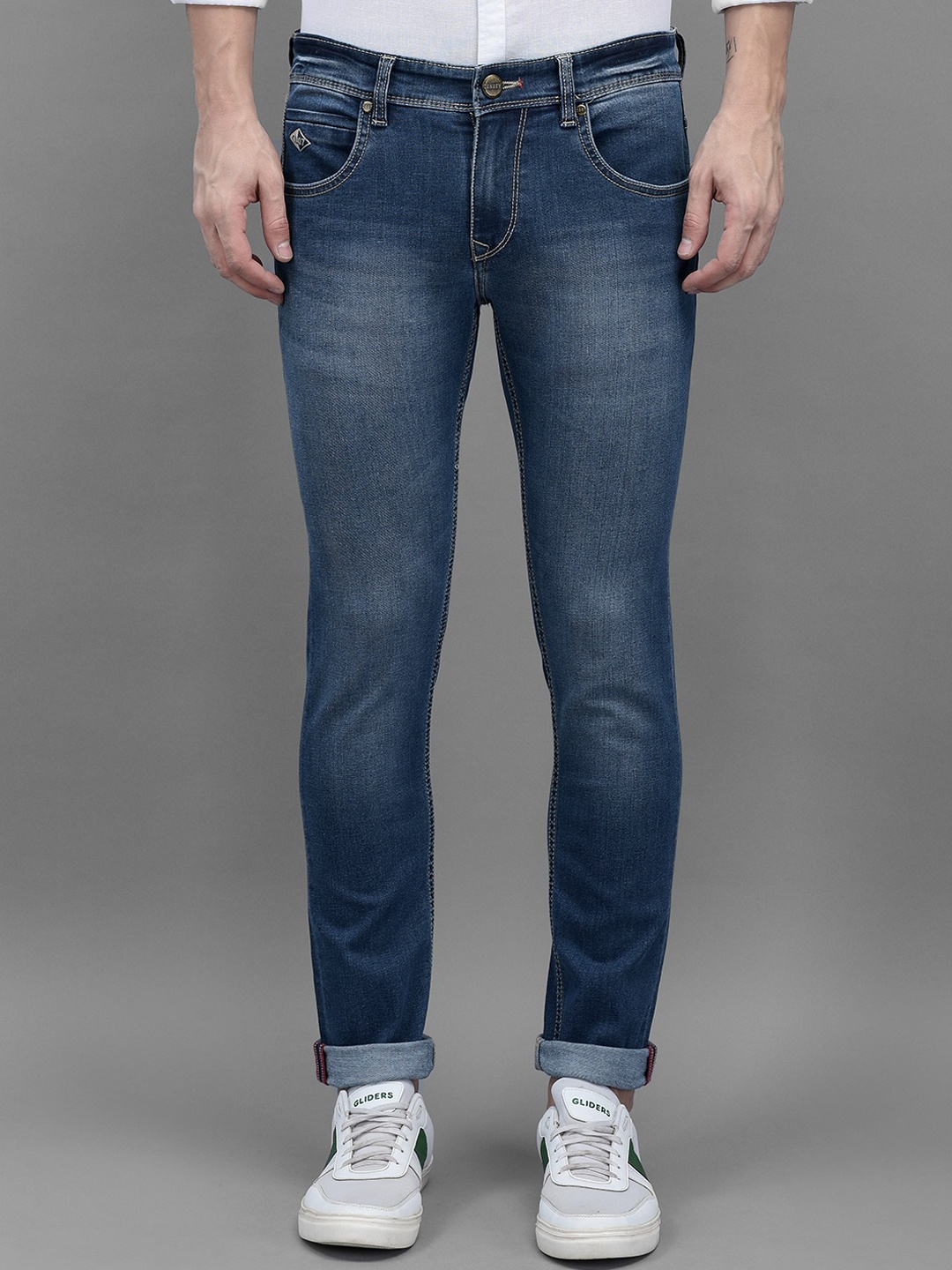 

Canary London Men Smart Skinny Fit Low-Rise Light Fade Clean Look Stretchable Jeans, Blue