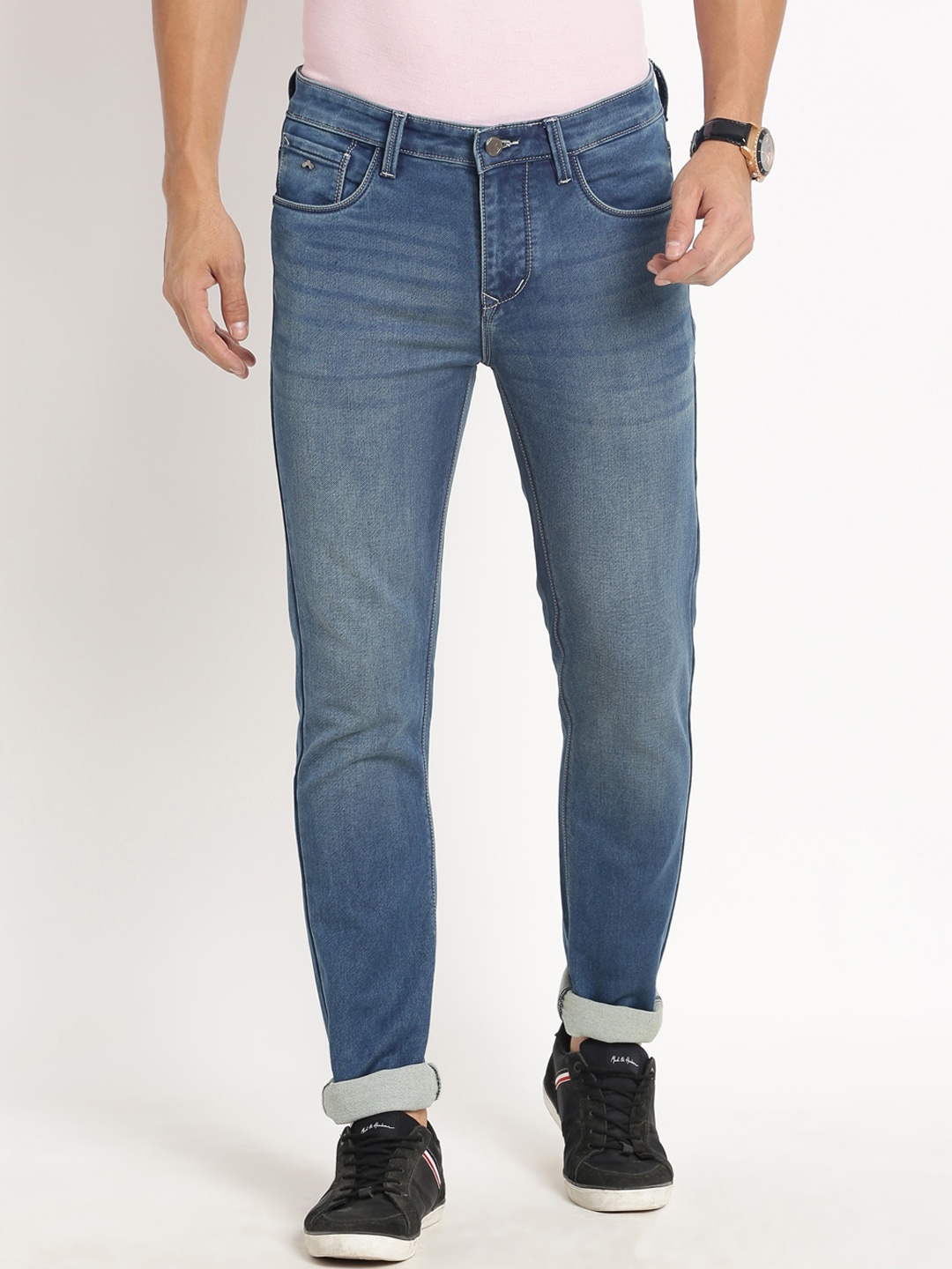 

Turtle Men Narrow Tapered Fit Light Fade Clean Look Stretchable Jeans, Blue