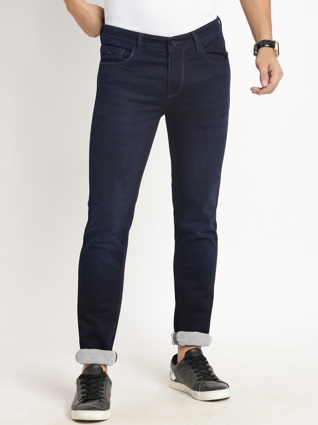 

Turtle Men Mid-Rise Narrow Tapered Fit Stretchable Jeans, Blue