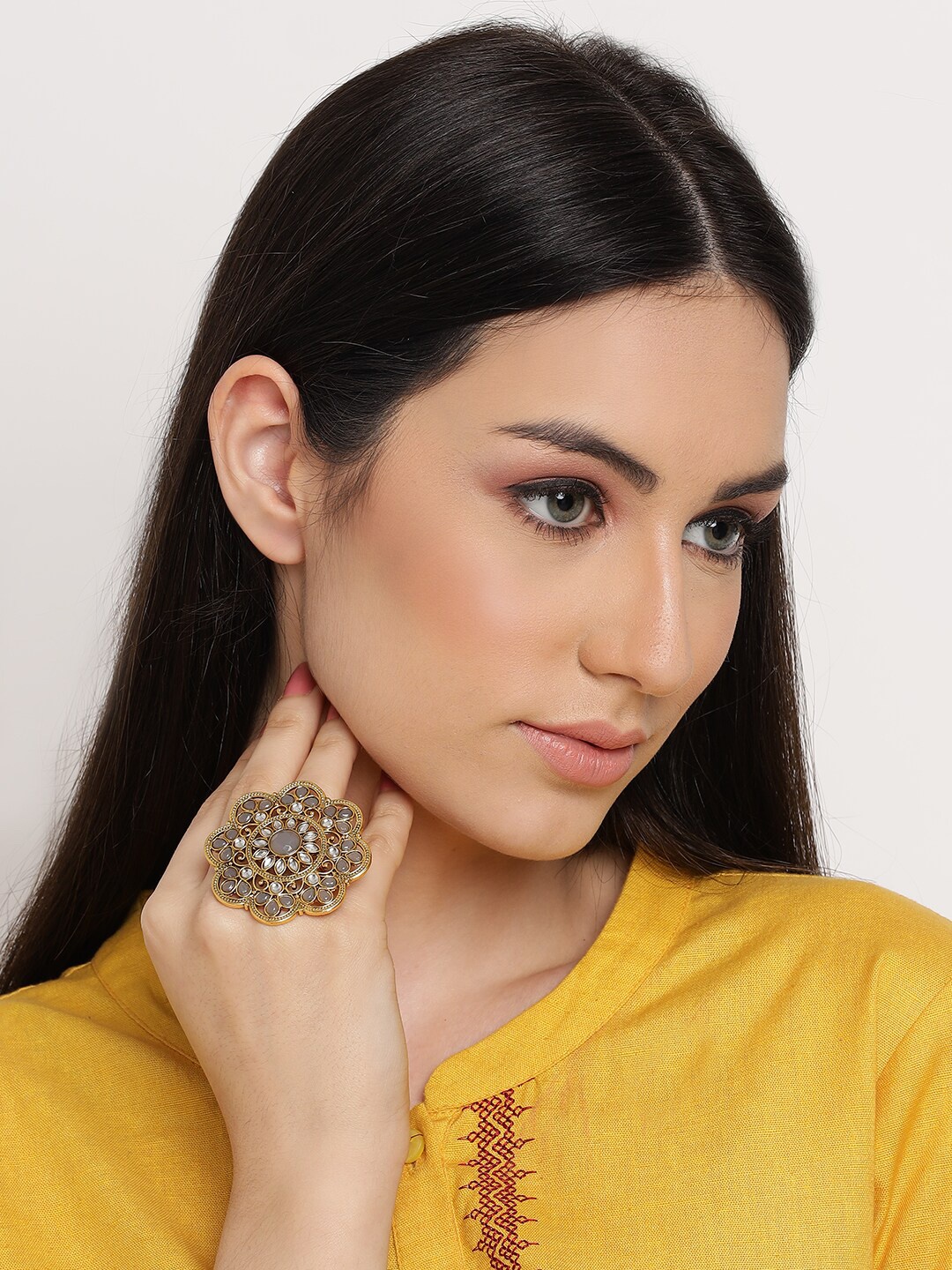 

Anouk Gold-Plated & Kundan-Studded Finger Ring