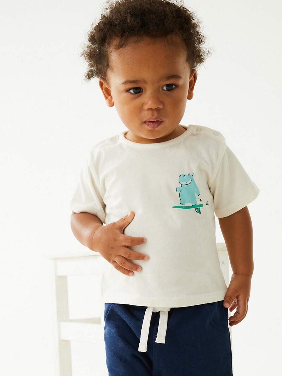 

Marks & Spencer Boys White Graphic Printed Pure Cotton T-shirt