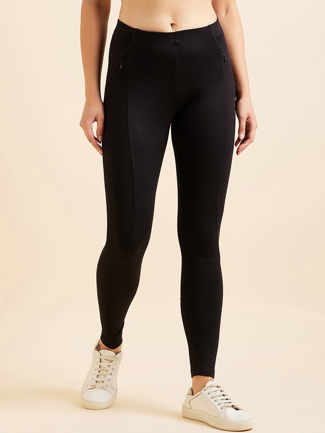 

Sweet Dreams Women Black Ankle Length Tights