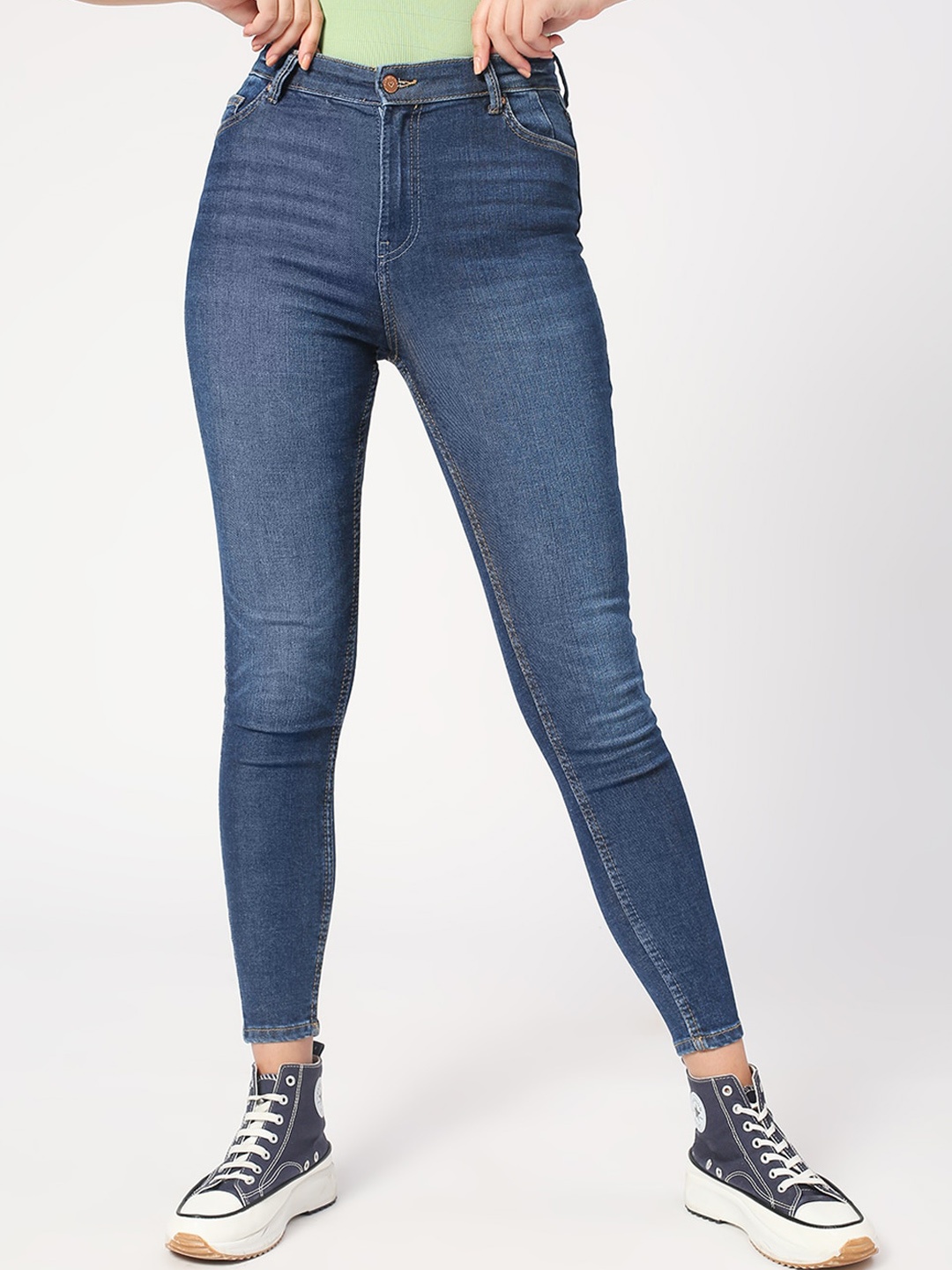 

LOVEGEN Women Clean Look Light Fade Whiskers Skinny Fit Stretchable Cropped Jeans, Blue